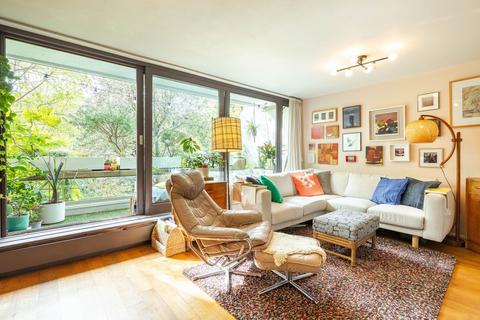 undefined, Retcar Place, London N19