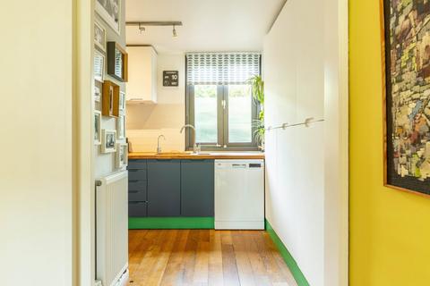 undefined, Retcar Place, London N19