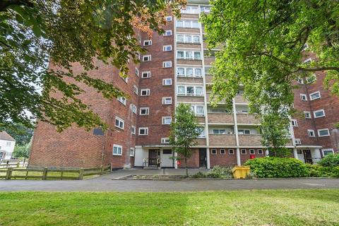 34, Triumph House Alderman Avenue, Barking, IG11 0LS
