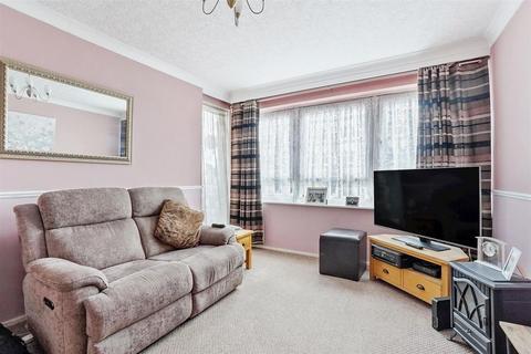 34, Triumph House Alderman Avenue, Barking, IG11 0LS