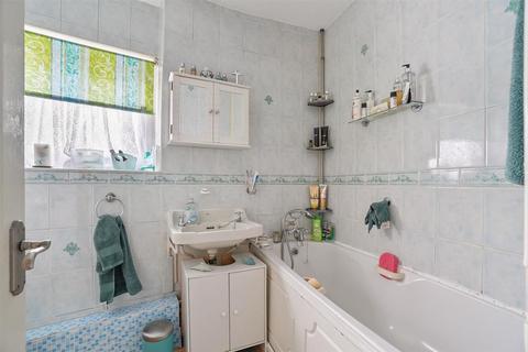 34, Triumph House Alderman Avenue, Barking, IG11 0LS
