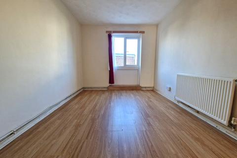 2 bedroom flat for sale, Hove Court, High Street, Lee-on-the-Solent, Hampshire, PO13