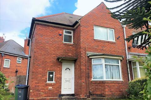 3 bedroom semi-detached house to rent, Ruskin Street, West Bromwich, West Midlands, B71