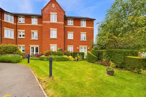 1 bedroom flat for sale, Merisham Court School Lane, Banbury OX16