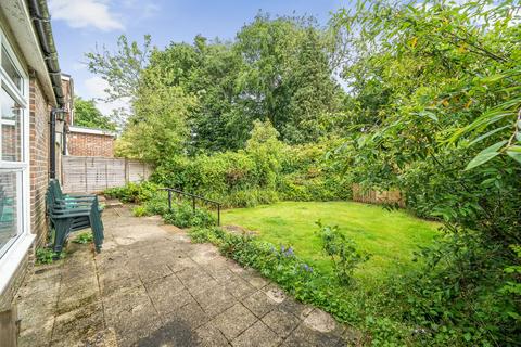 35 Elmleigh, Midhurst, GU29 9EZ