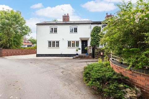 3 bedroom cottage for sale, Camp Lane, Henley-in-Arden, Warwickshire, B95