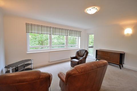 2 bedroom flat to rent, Maplin Close, Winchmore Hill, London. N21