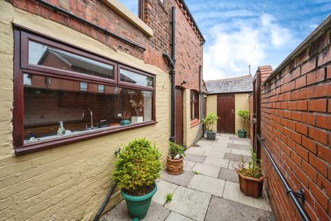 3 bedroom terraced house for sale, Clipsley Lane, Haydock, WA11