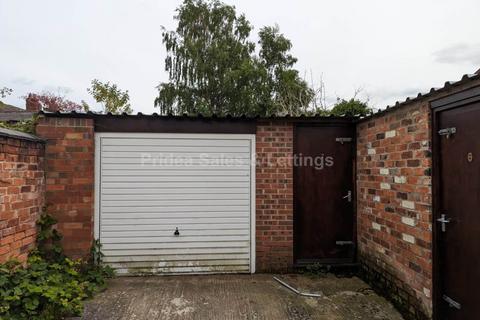 Garage to rent, Sewells Walk, Lincoln