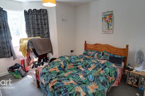 1 bedroom apartment for sale, Queens Walk, Peterborough