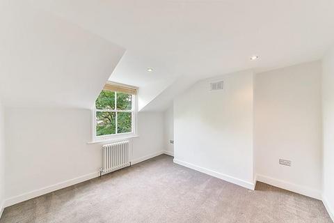 3 bedroom detached house to rent, Merrick Square, Southwark, London, SE1