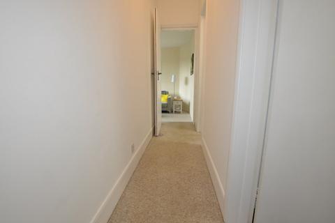 1 bedroom flat to rent, Little Common Road, Bexhill-on-Sea, TN39
