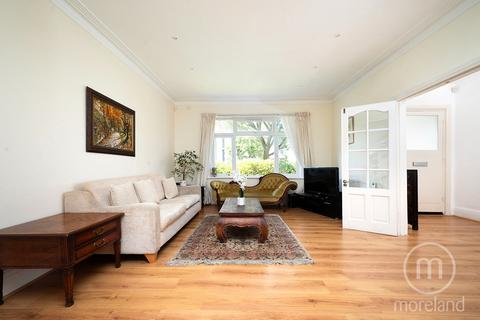 4 bedroom end of terrace house for sale, Golders Gardens, London NW11