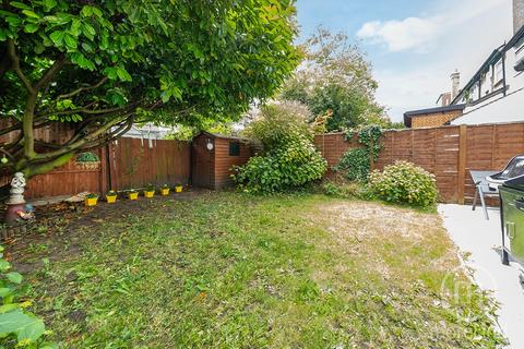 4 bedroom end of terrace house for sale, Golders Gardens, London NW11