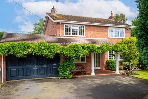 3 bedroom detached house for sale, Callow Hill, Nr Bewdley, DY14