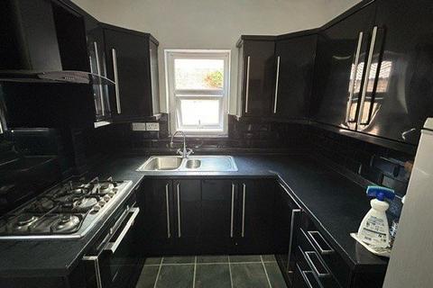 3 bedroom terraced house to rent, Highfield Place, Sheffield, South Yorkshire, S2
