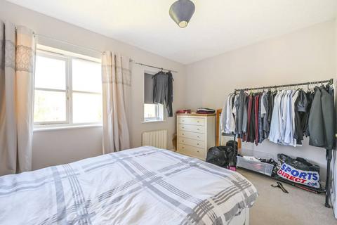50 Wheat Sheaf Close, London, E14 9UU