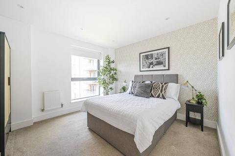 1 bedroom flat for sale, Cityview Point, Tower Hamlets, London, E14