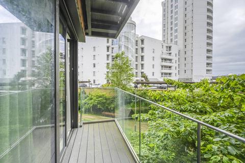 1 bedroom flat for sale, Summerston House, Royal Wharf, Silvertown, London, E16