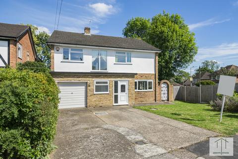 4 Elgin Drive, Northwood, HA6 2YR