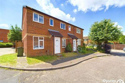 2 bedroom terraced house to rent, Martock Close, Harrow, HA3