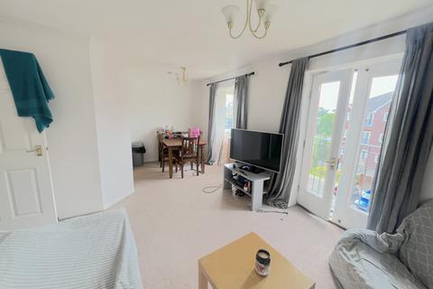 2 bedroom flat to rent, Jemmett Close, Kingston upon Thames, Surrey, KT2