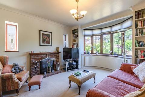 4 bedroom detached house for sale, Ferndale Avenue, Surrey KT16