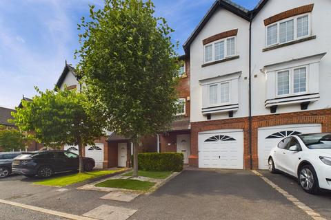 4 bedroom townhouse for sale, Oliver Fold Close, Manchester M28