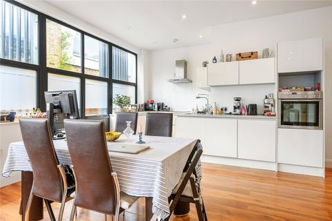 2 bedroom apartment for sale, Swan Yard, London, N1