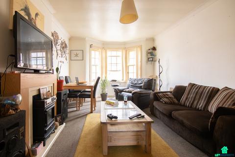 2 bedroom flat for sale, James Street, Helensburgh G84