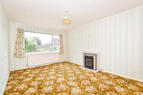 1 Briar Close, Yapton, Arundel, BN18 0ES