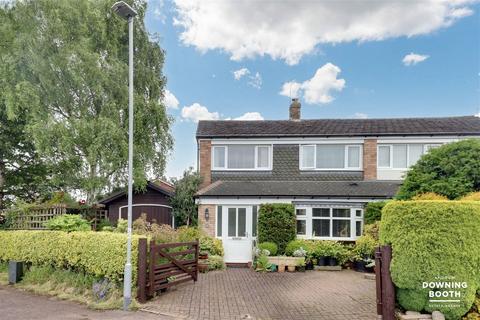 40 Leomansley Close, Lichfield, WS13 8AX
