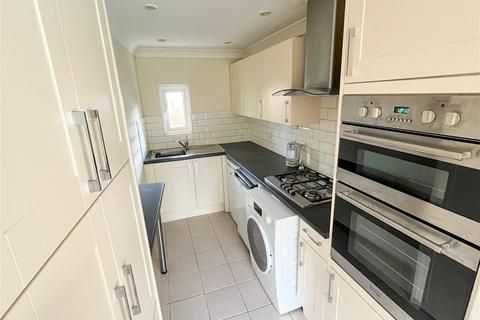 11 Trecastle Way, London, N7 0EL