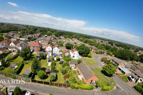 3 bedroom detached house for sale, Gunton Church Lane, Lowestoft