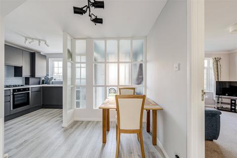 2 The Maples, Ferring, Worthing, BN12 5PR