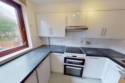 2 bedroom flat to rent, West Graham Street, Glasgow, Glasgow City, G4