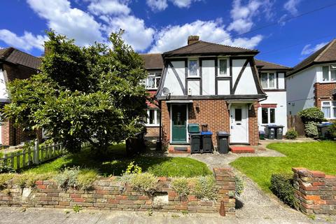 2 bedroom maisonette for sale, Tudor Drive, Morden