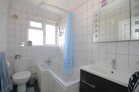 126a Tudor Drive, Morden, SM4 4PF