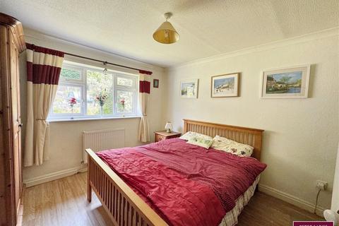 3 bedroom detached bungalow for sale, Rhodfa Heilyn, Dyserth, Denbighshire  LL18 6LW