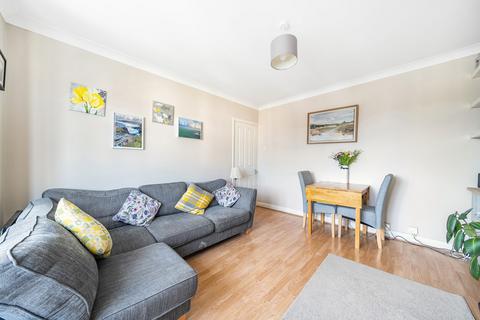 80 Amblecote Road, London, SE12 9TW