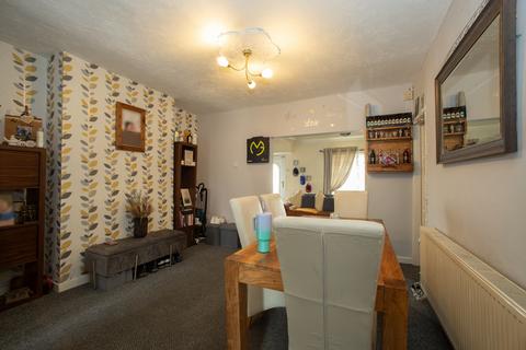 3 bedroom terraced house for sale, Gordon Road, Edlington DN12