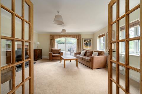 3 bedroom cottage for sale, Park Ley Road, Caterham CR3