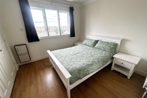 2 bedroom apartment to rent, Homesdale Road, Bromley, BR2
