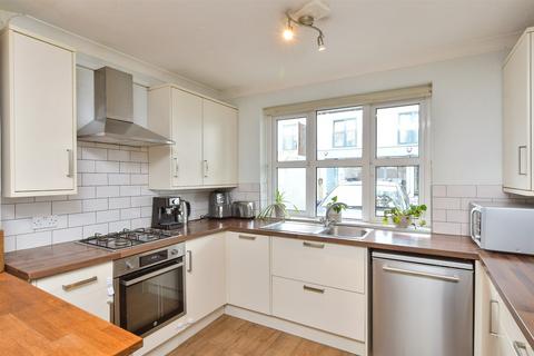 2 bedroom ground floor flat for sale, Bath Street, Brighton, East Sussex