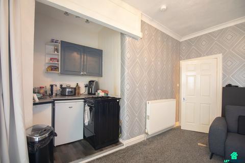 1 bedroom flat for sale, Barlogan Avenue, Glasgow G52