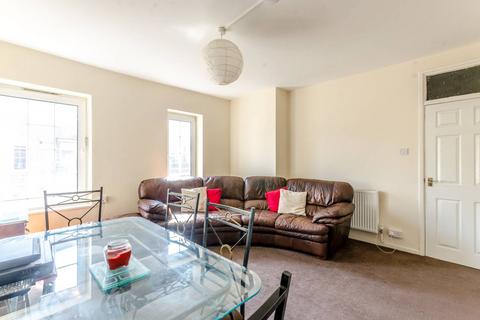 1 bedroom flat to rent, Watts Street, Wapping, London, E1W