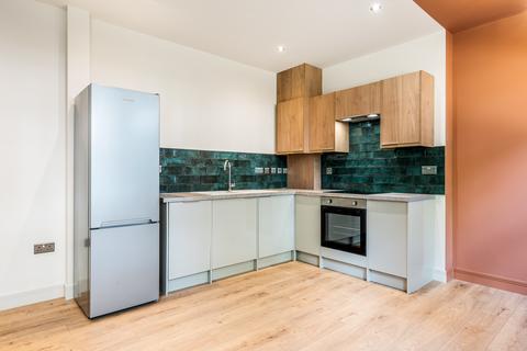 1 bedroom flat to rent, Woking GU21