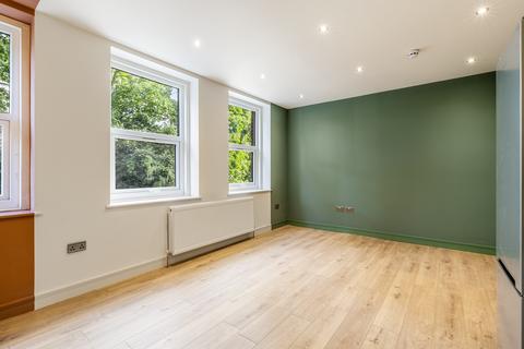 1 bedroom flat to rent, Woking GU21