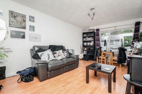 1 bedroom flat for sale, Walnut Crescent, Johnstone PA5