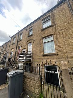 3 bedroom terraced house to rent, Manchester Road, Huddersfield, HD1